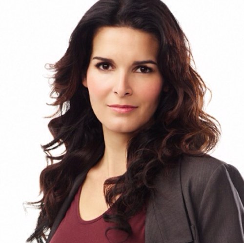 #TeamRizzoliAndIsles :)