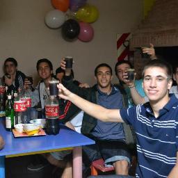 ChapaLBB's profile picture. Algo tiembla al oído, sombra de un susurro sin voz la última oportunidad ~