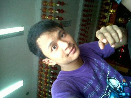 name: Hendri Zacky Alexander | Kebun Damar 12 november 1996 | Hobby: Mottocross,Playing Guitar, Volley Ball | Bodhisattva_High_School