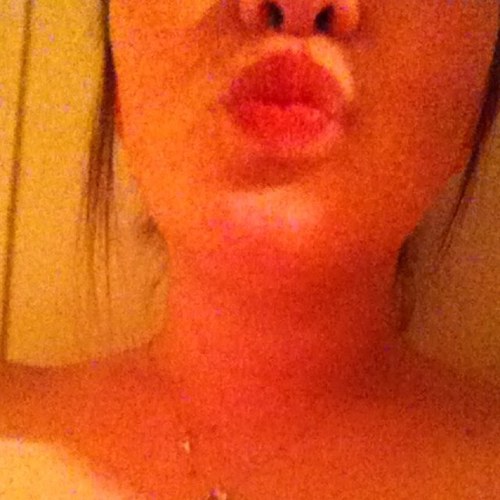 I am the nicest bitch you will ever meet, #teamMOkie @_backroaddarlin is my real life biffle. Want to know more? ASK