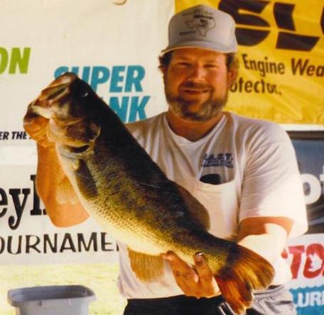 FishinReview's profile picture. 