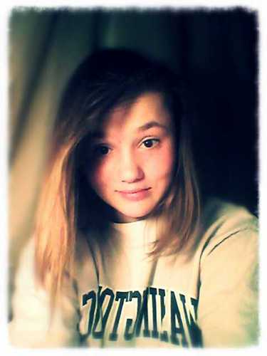 I love music3!! I follow back=)