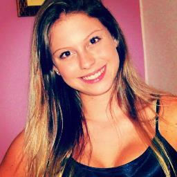 Não importa oque eu diga pra você sobre quem sou, na verdade você vai valorizar pelo que vê, jugar pelo que ouvi e opnar pelo que conheceu (;