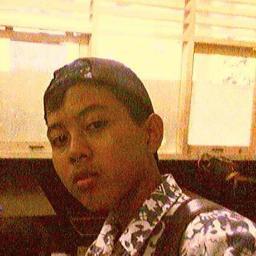 Cinta akan tumbuh jika ada ksetiaan dan saling mempercayai satu sama lain