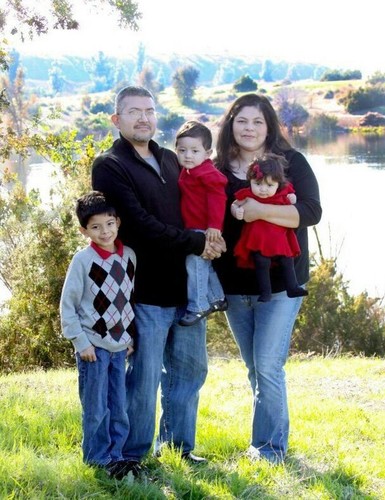 Mama to 3, wife to one, crafty, sassy and fun! Owner of http://t.co/0jA2Z8IMrP