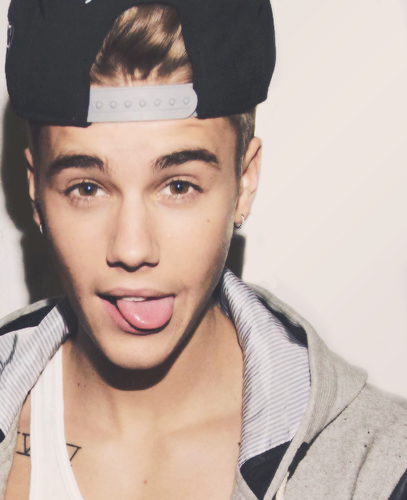 i love justin bieber and selena gomez follow me i follow back