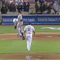 Dodgers (@ladfollowtrain) 's Twitter Profile
