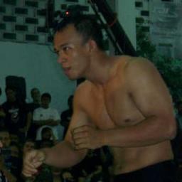 P__I__M's profile picture. Jika bibirmu adalah strawberry maka andainya tubuhmu adalah nutrijell