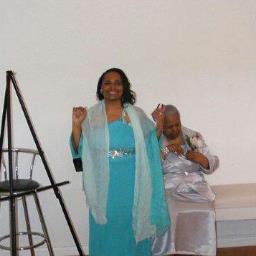 Harper_Robinson's profile picture. Writer, lover of music, tv and movies