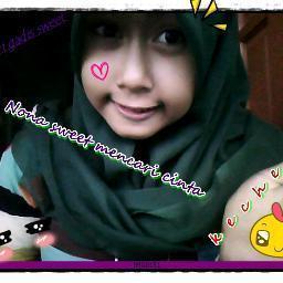 putrii_mutiiara's profile picture. i love barney and colour purplle ..
i love family friend and you fourever 
putri sweet pencinta barney..