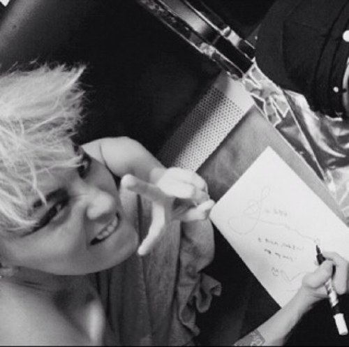ONE AND ONLY GD ROBOT