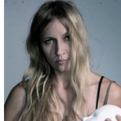 LoladelFresno's profile picture. http://t.co/93KsOVTGyk