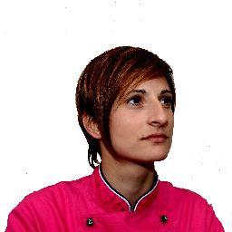 Lucie B est une jeune femme avec un parcours atypique. Elle décida un jour de construire son rêve! Vivre de sa passion, devenir traiteur. http://t.co/5eQPqQb3j0
