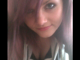 glitter10412's profile picture. 