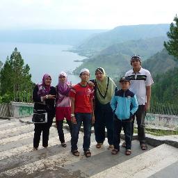 follow me, follow me..................