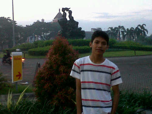 wa_wan07's profile picture. Saat kita di sanjung jangan sombong saat kita di rendahkan jangan minder.