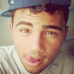 #OuSaDo PrA vEnCeR
#AlEgRe PrA vIvEr..