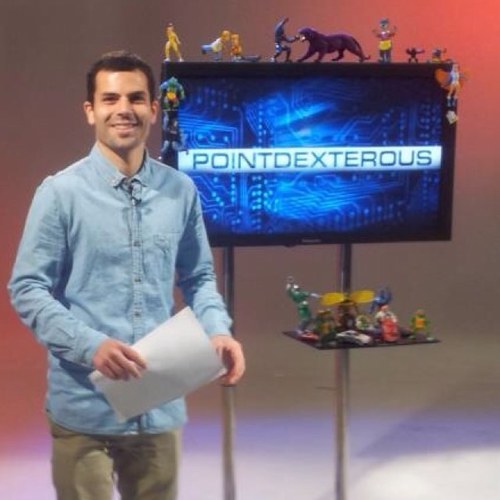 Channel 7 researcher who can make his own sandwiches.