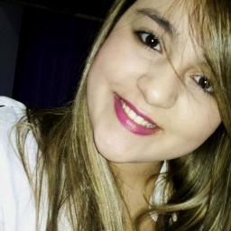 é algo que não posso dizer, mas com certeza eu sinto muito além do que simples palavras.. -- apaaaaixonada por @audionovarock - *-*