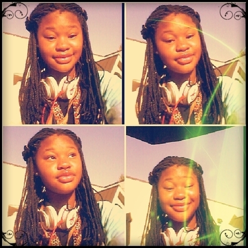 If yhuu dont knoee meh ~~~~~~~~~~ step ...but if ya wanna knoe meh follow meh Lol