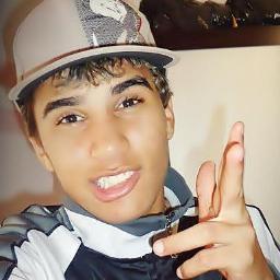 NAO SOU HOMEEM Q FAAALA DEMAIS TA LIGADO ;* SOU HOOMEM DE AGIR, ENTAO NAO VEM KERE ATRASA O MEU LADO XAPÁA AKI ÑN ARRUMA NAAAADA 
SEM MAIS ¬¬' .*