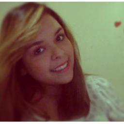 Much love One Direction, I'm 15 years old, I like to meet new people, and just love playing the guitar, and I love Niall Horan!  3