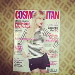 Welcome all Swifties! We're 1 big family, if you love Taylor, just say 'Yes', coz' I knew you were Swifties:D It's hard to Breath without her,she belongs to us~