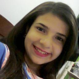 estudante  , santacruzense , apaixonada por livros , Deus em primeiro lugar sempre ! https://t.co/bsVGw6TUrr