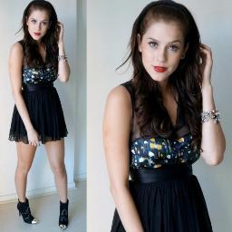 O FC OFICIAL DA Sophia SUA FONTE ORIGINAL.
OFICIALIZADO E ATUALIZADO.FEITO PELA DONA DE @FCdaRafa_Brites