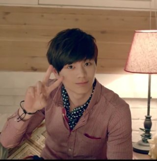 อันยองฮาเซโย ผมยุก ซองแจ มักเน่ แห่งวงBTOB เฮฮา บ้าบอ สนุกสนาน จอมซน นั้นแหละคือผม ฟอลมานะครับผมรักทุกคนหมดใจ BTOB:(@OFFICIALBTOB) #95line