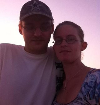 Married to a wonderful medically retired marine name ChrisThompson and two beautiful girls name Lily n Aly. black veil brides n blood on the dance floor fan