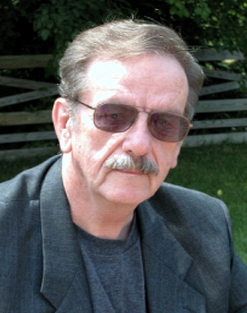 wlcummings's profile picture. Old semi-retired - 4 great years Coast Guard - 30 years IBM - Pool - sailing - serious woodworker - racquetball - Wife Barbara 60+ yrs