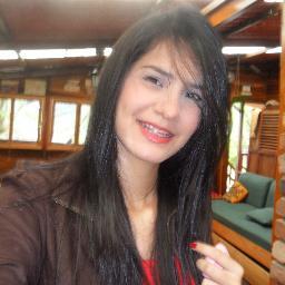 PaolaC_E's profile picture. ;)