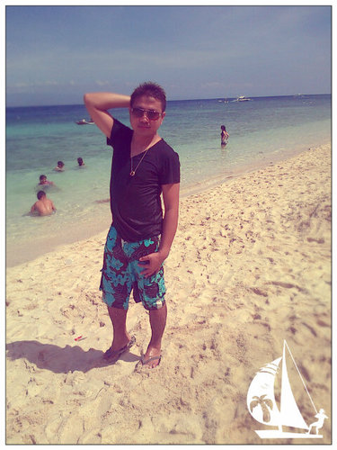 iamreil_real's profile picture. The strongest man on Earth is the one who stand most alone.