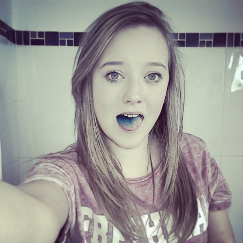 Follow me and ill follow u back ;)