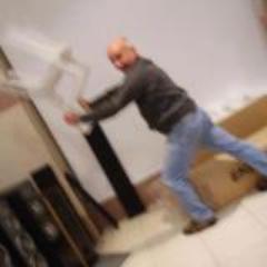 alexgrimoldi's profile picture. 