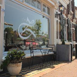 Gezellig familiehotel- restaurant midden in het centrum van Kortgene. Wees welkom en geniet!