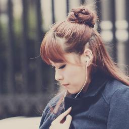 Leader : Semi 황세미（≧∇≦） Of RANIA เป็นเพียงบอทเท่านั้นนะค่ะ ~ แวะมาทักทายกันนะเดี๋ยวเต้น Dr. Feel good เป็นของแถม (｀_´)ゞ ψ∇Hซารา｀เรม❀