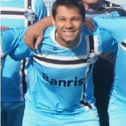 Completamente blindado por Deus.. Ter talento é ser abençoado,ter prestigio é ser reconhecido,e ter coragem é ser ousado!!