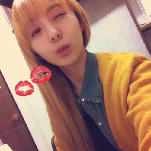 Siyeonny's profile picture. Happy Virus 다재다능하고 욕심많은 Vocalist of Yell,o.w.