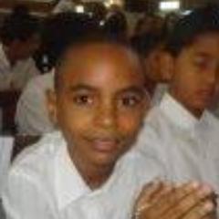 olá eu sou o Vinicius  gosto do meus amigos gosto muito da novela carrossel.Gosto muito dos meus amigos e eu queria ser amigo de todo mundo da novela