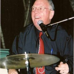 Director of Marketing & Communications, Drummer/Singer/Songwriter, Passionate about turning Utah's heritage stories in Cultural Heritage Tourism.