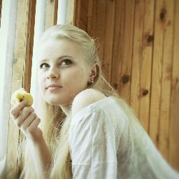 TaniaSmile12's profile picture. love people, love God, love life)))))))))