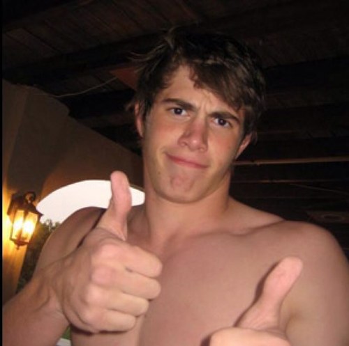 dylangoldLA's profile picture. 