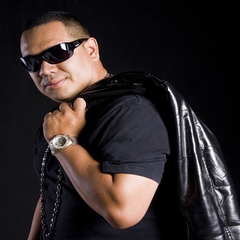 EulicesAlbanil's profile picture. Brand Manager del Show de Reggaeton REINO URBANO, Booking & Management de Movimiento Urbano Bogotano (M.U.B.). Cel. 3105632115 - 3012622091 - PIN 26BD4EF5