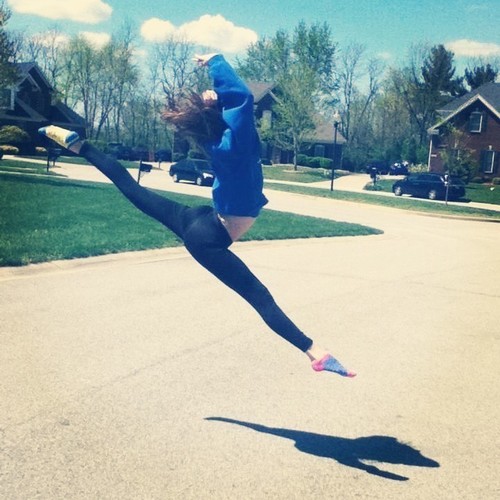 avi is me | cleat chaser  | made on 4-26-13 | kik : dance_fittie | picslip at 500 followers