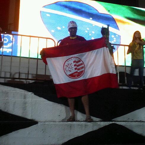 liberdade,para mim é muito pouco, o que eu desejo ainda não tem nome.