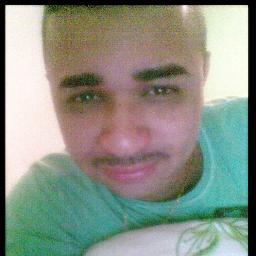Tu queria ser do jeito que eu sou, mas tu não aguenta carregar minha dor, tu queria ir nos lugares que eu vou, mas, aonde eu ando não anda falador ♪