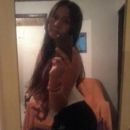 eu amo os hawaiano eles , são os amores da minha vida,,,
minha amigas,,,
minha familia,,,
meu Deus..
e o resto e resto.