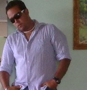 Profesor de bachillerato, amimador de fiestas y eventos